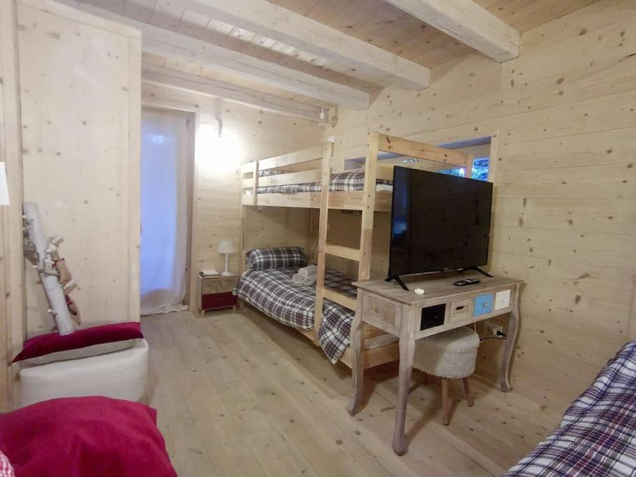 La Baita Nel Bosco Morgex Bagian luar foto
